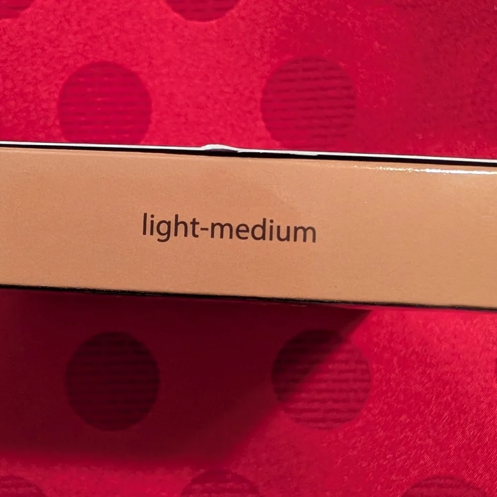 Tarte park ave princess waterproof face & body bronzer Light - Medium 🆕 - Picture 8 of 10